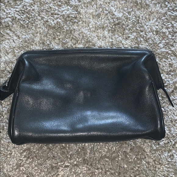 COACH Other - COACH BLACK LEATHER TOILETRY BAG